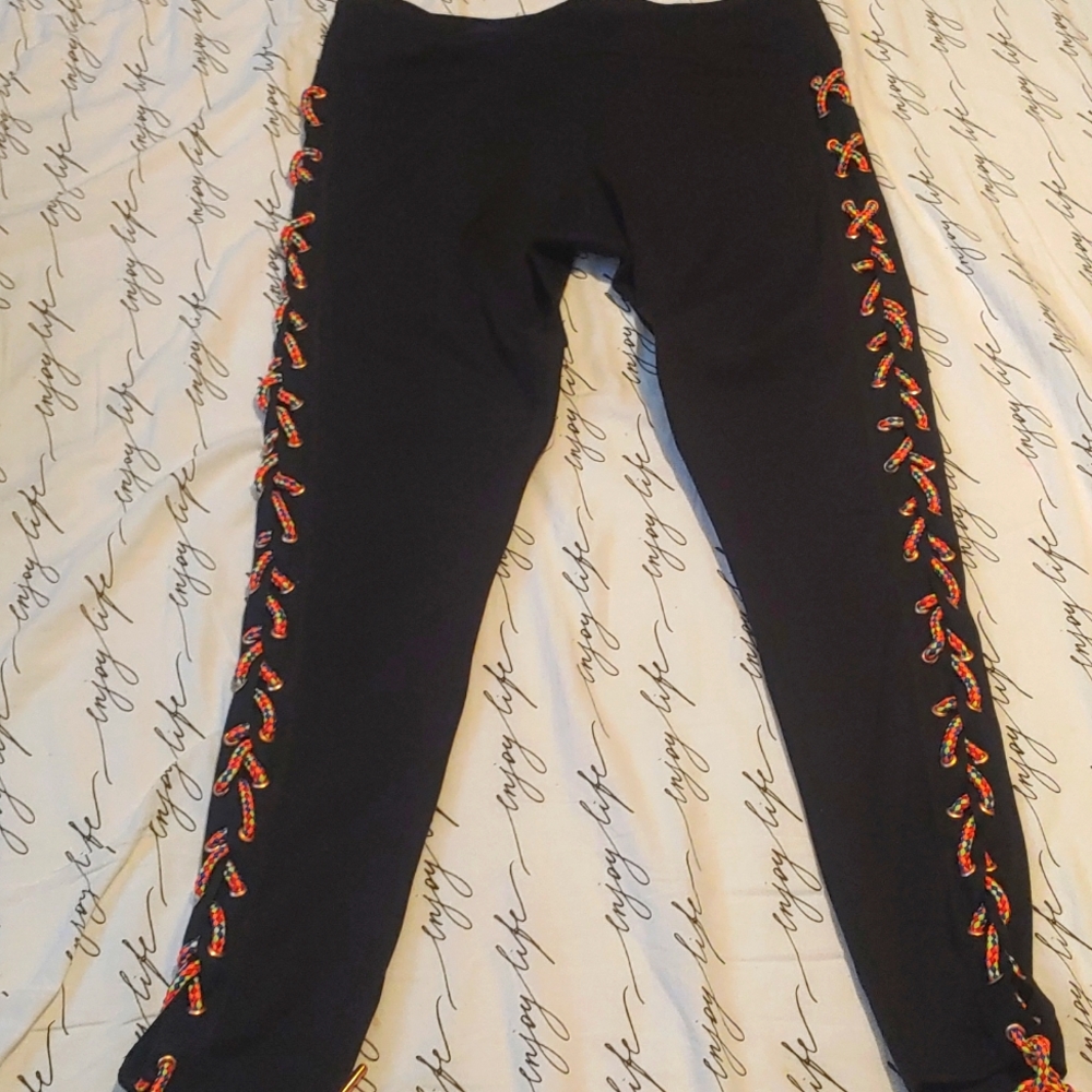 Zumba lace leggings